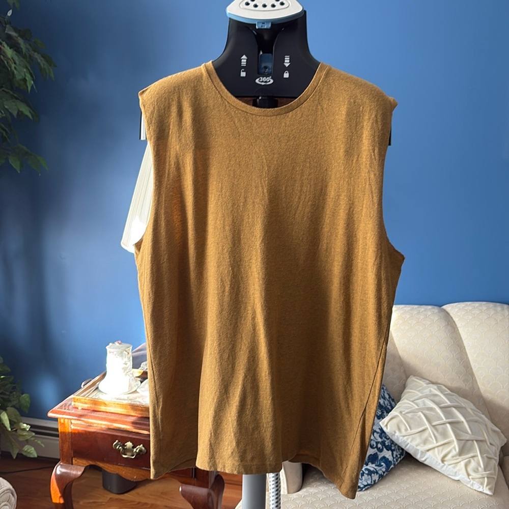 Old Navy Soft Wash Heathered Mustard Cut Off T shirt